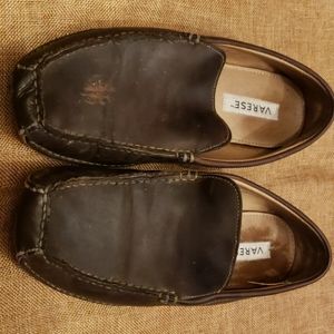 Men's dress shoes